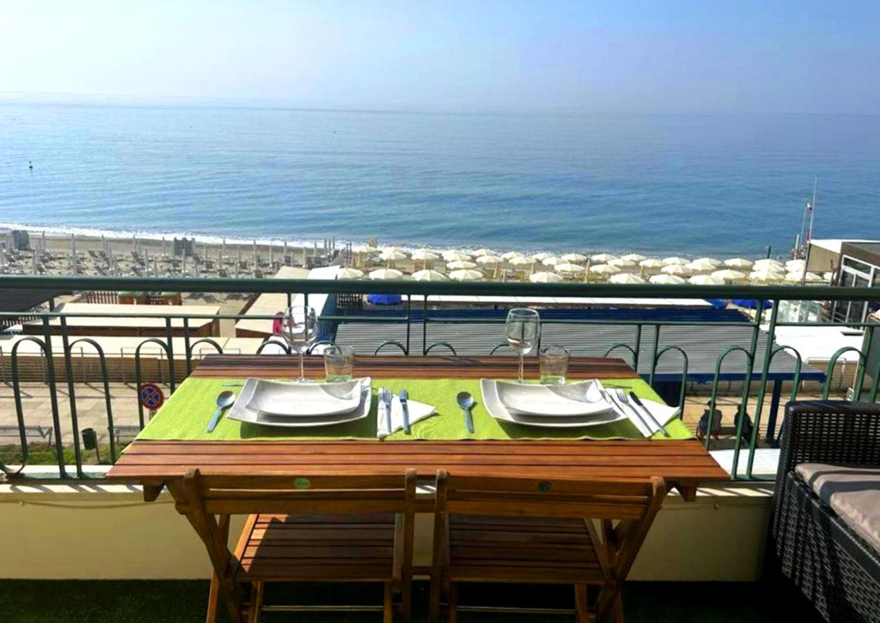 Apartament Vista Mare Savona Zewnętrze zdjęcie